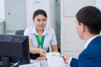 Сотрудникам ЦОНов поднимут зарплату - Абаев