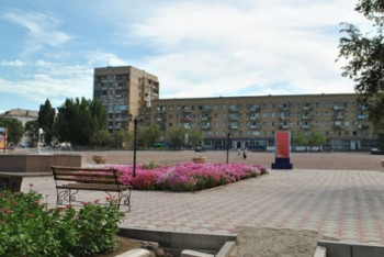 Фотография к новости: В РК фирму оштрафовали на 757 тыс. за то, что охранник не проверил посетителя акимата 