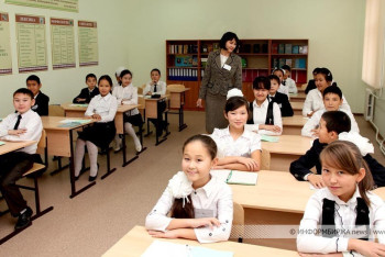 Фотография к новости: Как решат проблему нехватки школ, рассказали в МОН РК