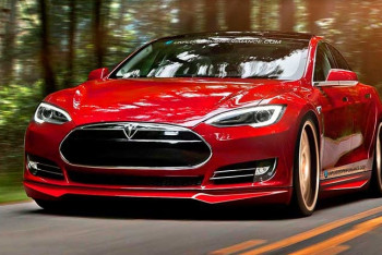 Фотография к новости: Автомобили Tesla будут реже создавать аварийные ситуации на встречной полосе