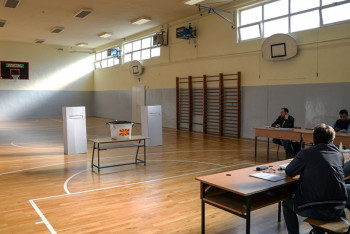 Фотография к новости: Второй тур президентских выборов начался в Северной Македонии