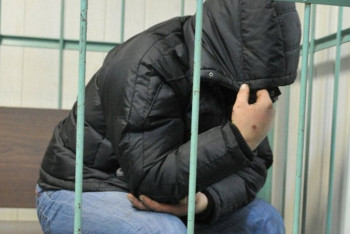 Фотография к новости: Дебошир, стрелявший в полицейских Алматы, осужден на 15 лет