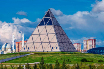 Фотография к новости: В Нур-Султане начала работу XXVII сессия АНК под председательством Назарбаева