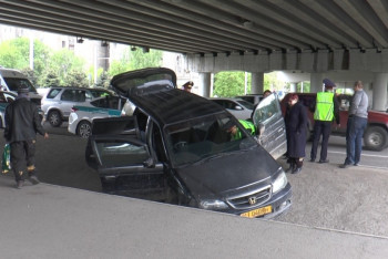 Фотография к новости: Подозреваемых в 11 угонах авто задержали в Алматы