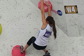 Фотография к новости: Самых скоростных скалолазов определили в Алматы