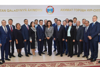 Фотография к новости: Дарига Назарбаева указала на пробелы в работе местных соцслужб