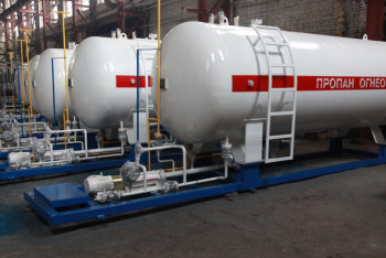 Фотография к новости: МНЭ провело проверку из-за очередей на заправках Жанаозена 