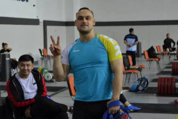 Фотография к новости: Илья Ильин стал пятым на чемпионате Азии по тяжелой атлетике