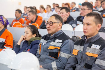 Фотография к новости: Металлурги Павлодара: Голосовать надо с умом