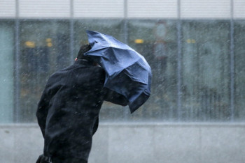 Фотография к новости: Штормовое предупреждение объявлено в пяти регионах Казахстана