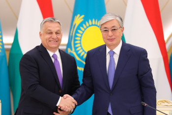 Фотография к новости: Токаев призвал венгерских бизнесменов к сотрудничеству с Казахстаном