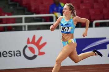 Фотография к новости: Элина Михина завоевала серебряную медаль на ЧА по легкой атлетике