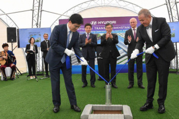 Фотография к новости: В Алматы начали строить автомобильный завод 