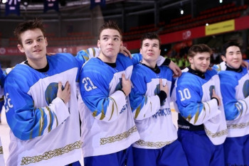 Фотография к новости: Казахстанские хоккеисты одержали победу над норвежским клубом 