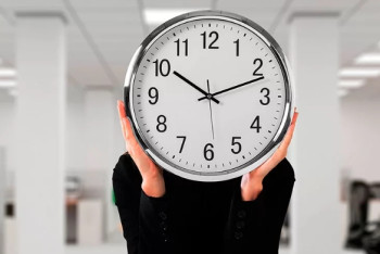 Фотография к новости: Сотрудники АДГСПК будут уходить домой на час раньше