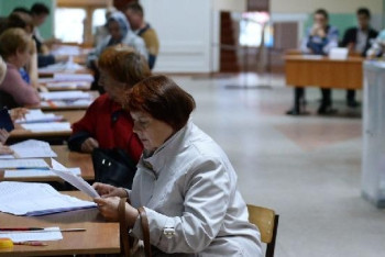 Поквартирный обход начался в столице в преддверии выборов 