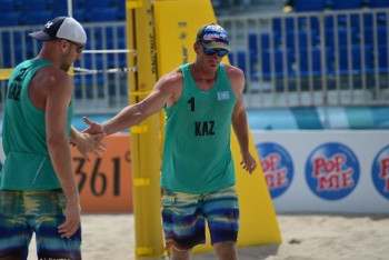 Фотография к новости: Казахстанцы завоевали бронзу на турнире по пляжному волейболу в Таиланде