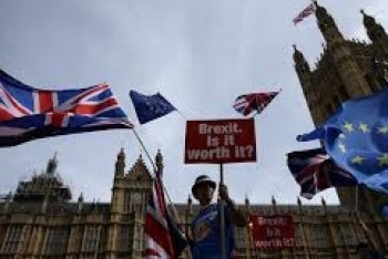 Фотография к новости: ЕС и Великобритания согласовали отсрочку Brexit 