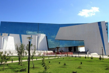 Фотография к новости: Алмаз Нуразхан назначен директором Нацмузея РК