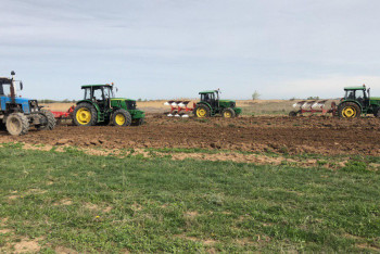 Фотография к новости: Стартовала посевная кампания в Туркестанской области