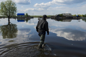 Фотография к новости: Более 600 человек задействовано в устранении паводков в регионах 