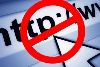 Фотография к новости: Транспортные прокуроры заблокировали 14 сайтов по продаже наркотиков