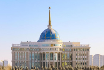 Фотография к новости: Токаев подписал поправки в закон по защите прав ребенка 