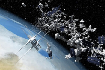 Фотография к новости: Спутник для переработки космического мусора разрабатывают учёные