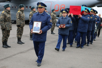 Фотография к новости: Тело командира экипажа разбившегося МИ-8 доставлено на родину