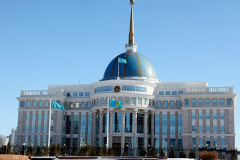 Фотография к новости:  Сатыбалды Буршаков назначен заведующим Центра внешней политики Администрации Президента РК