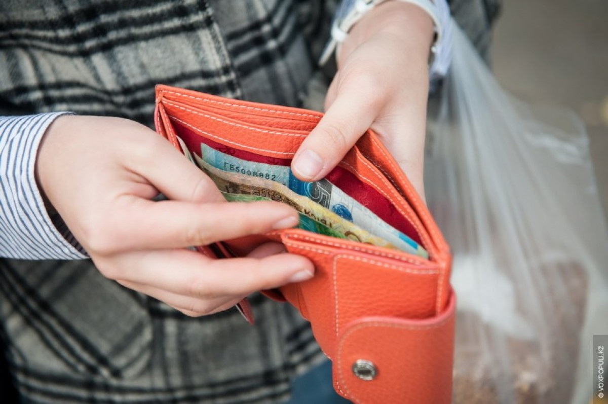 Доходы населения от адресной социальной и жилищной помощи выросли на треть