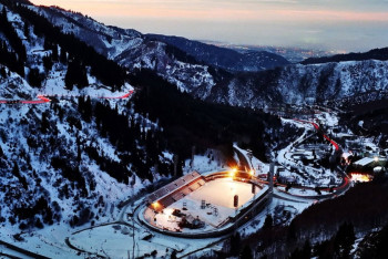 Фотография к новости: На Медеу завершился зимний сезон 