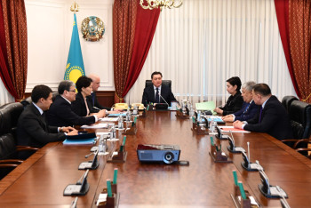 Фотография к новости: Премьер-министр РК провел совещание по вопросам повышения доступности жилья для многодетных семей