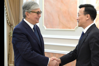 Фотография к новости: Токаев встретился с послом Китая  