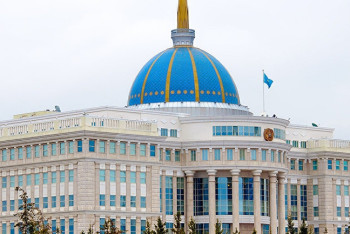 Фотография к новости: Токаев поручил акимам ускорить выделение арендных квартир нуждающимся