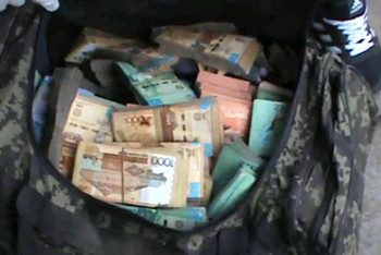 Фотография к новости:  Казахстанская полиция раскрыла ограбление "Казпочты" почти на 800 тыс. долларов