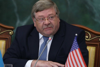 Фотография к новости: Юридически все нормы соблюдены – член КС о переименовании Астаны