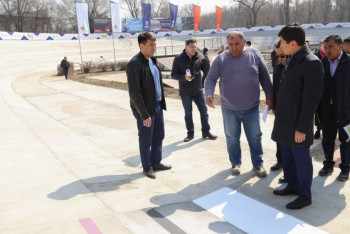 Фотография к новости: Скульптуру Батырхана Шукенова установят в Центральном парке Алматы