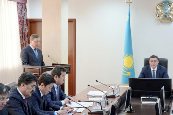 Фотография к новости: Премьер-Министр провел совещание по подготовке к весенне-полевым работам