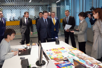 Фотография к новости: Аскар Мамин провел в Astana Hub совещание по цифровизации