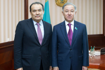 Фотография к новости: Нигматулин принял генерального секретаря Тюркского совета 