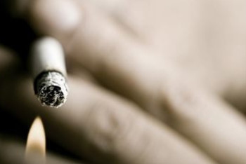 Фотография к новости: Пассажира рейса Стамбул – Алматы сняли с самолёта за курение на борту