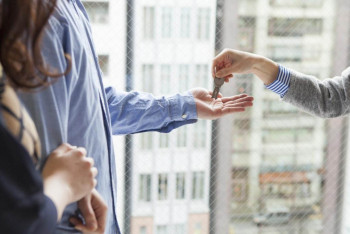 Фотография к новости: Более 1200 многодетных семей в Алматы ждут своих квартир