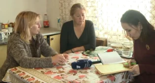 Судьбу оставленной у няни пятилетней Асемгуль решают в Актобе