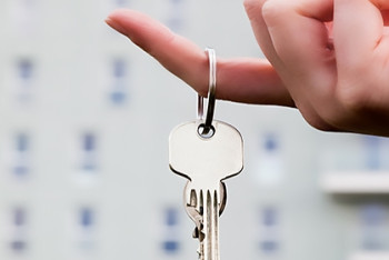 Трем многодетным семьям вручат ключи от квартир в честь Дня благодарности в Астане