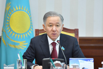 Фотография к новости: Нигматулин: депутатский корпус активно включится в выполнение поручений Президента