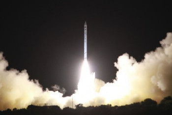 Фотография к новости: Шесть первых спутниковых интернет-систем OneWeb успешно запустили в космос