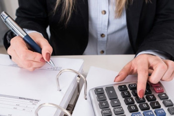 Фотография к новости: Как продлить срок представления налоговой отчётности, рассказали в КГД