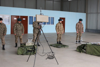 Фотография к новости: Военнослужащие РК проходят подготовку  "соколиных охотников"