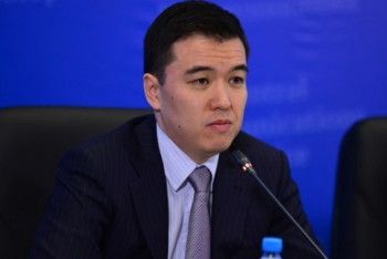 Фотография к новости: Даленов возьмёт на личный контроль снижение тарифов в Казахстане